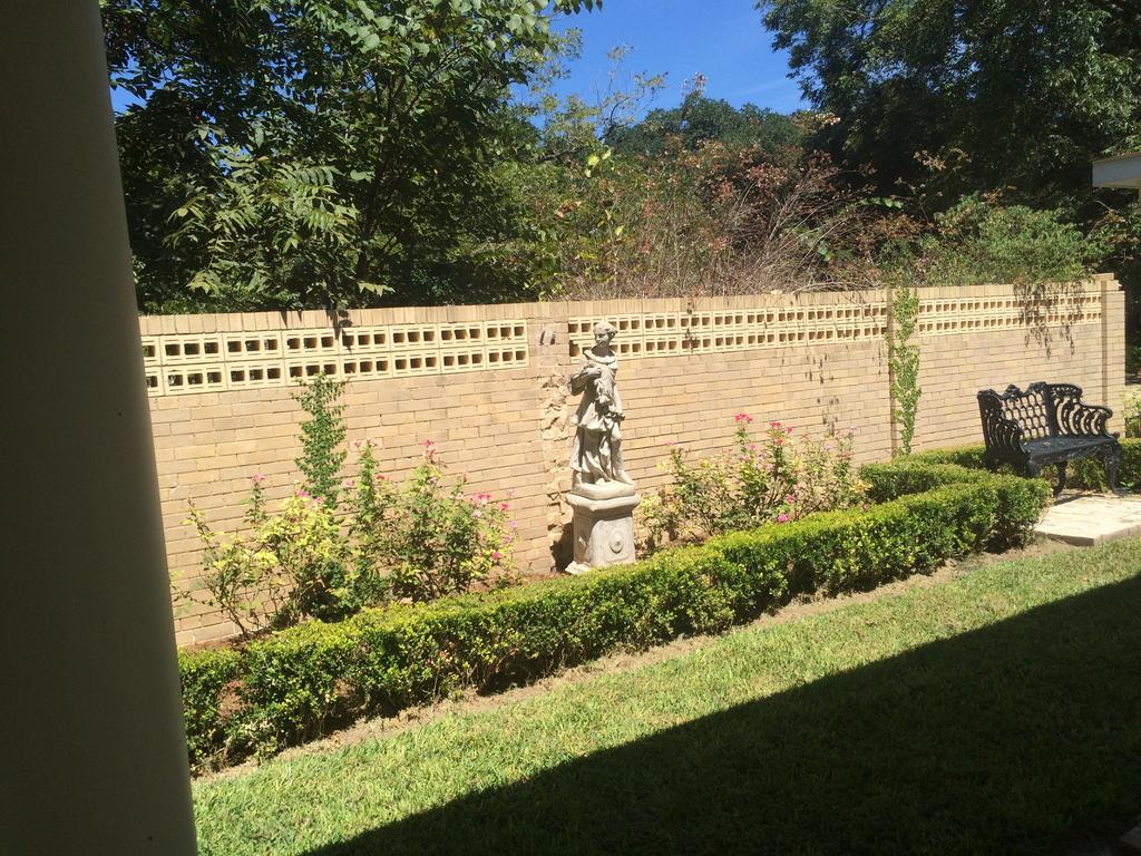 Belle Oaks Inn Gonzales Exterior foto